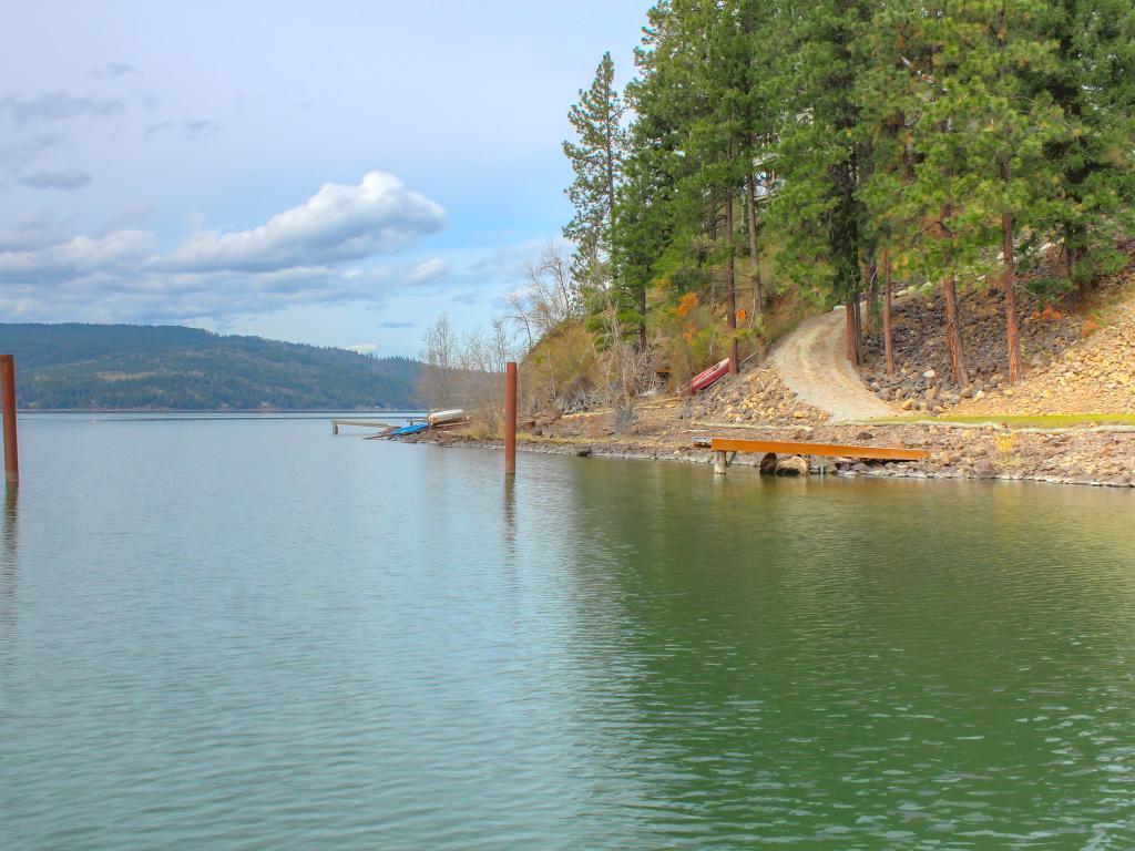 Готель Beautiful Lake Coeur D'Alene Cabin On The Bay Mica Номер фото