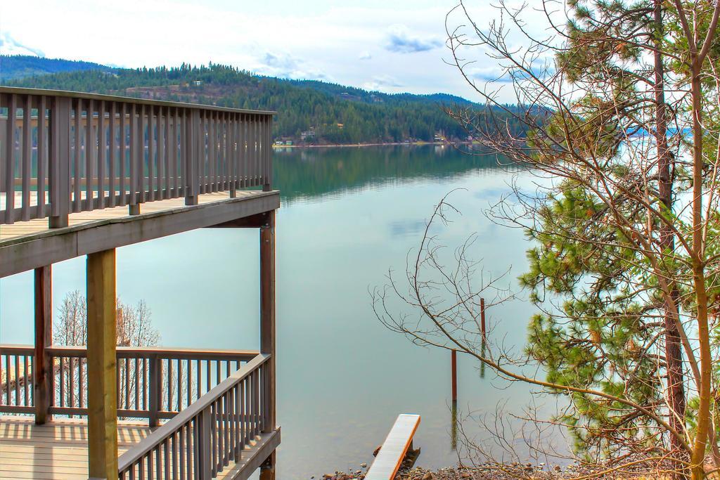 Готель Beautiful Lake Coeur D'Alene Cabin On The Bay Mica Екстер'єр фото